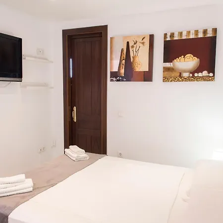 Appartamento Nightinsevilla Bailen Free Parking *